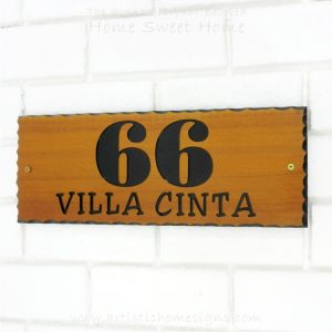 WDR-400 Rectangle Wooden House Sign Black Letters 66