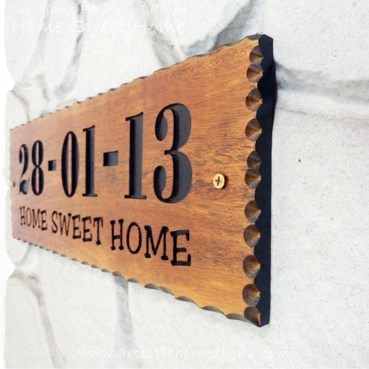 WDR-400 Rectangle Wooden House Sign Black Letters 28-01-13