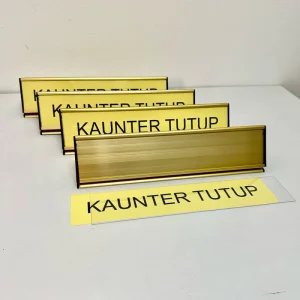 Double Sided Aluminium Sign System Counter Triangular Table Top Changeable Reception Signs 65mm x 295mm
